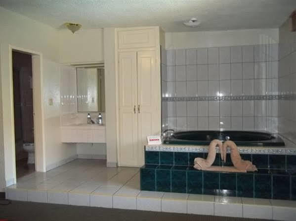 Del Mar Inn Playas Тихуана Екстериор снимка